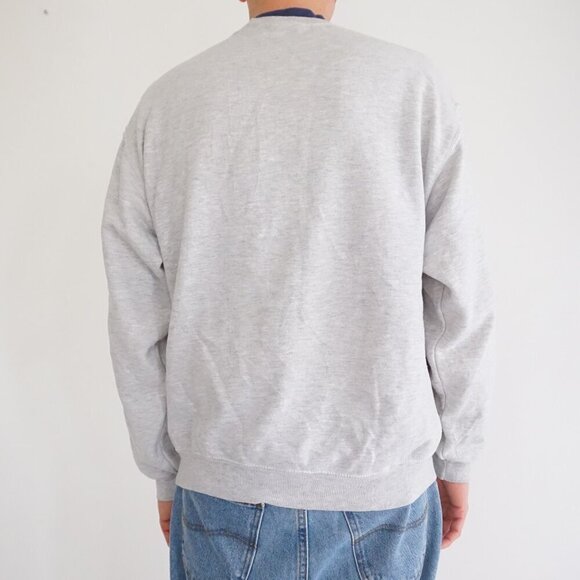 Vintage '90s Jerzees Grandmacore Embroidered Kids Gray Cotton Crewneck Sweater L - Picture 2 of 10